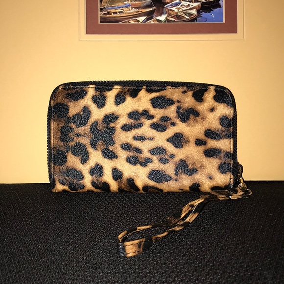 Leopard print wallet - Picture 1 of 8